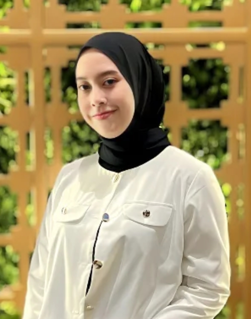 Lia Yulianti